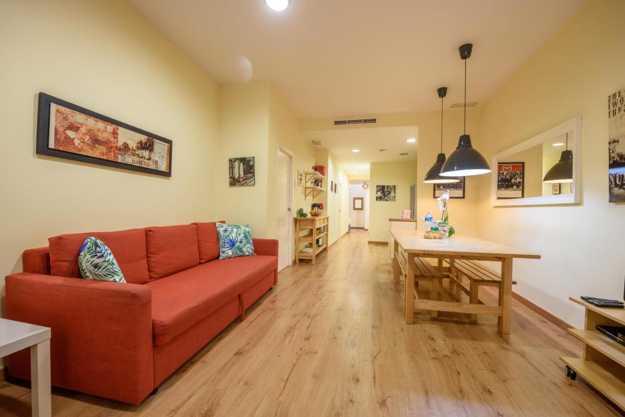 Ramblasrentals Chic & Spacious Flat Pool Table 15M Ramblas - Parking - Wifi Barcelona Luaran gambar